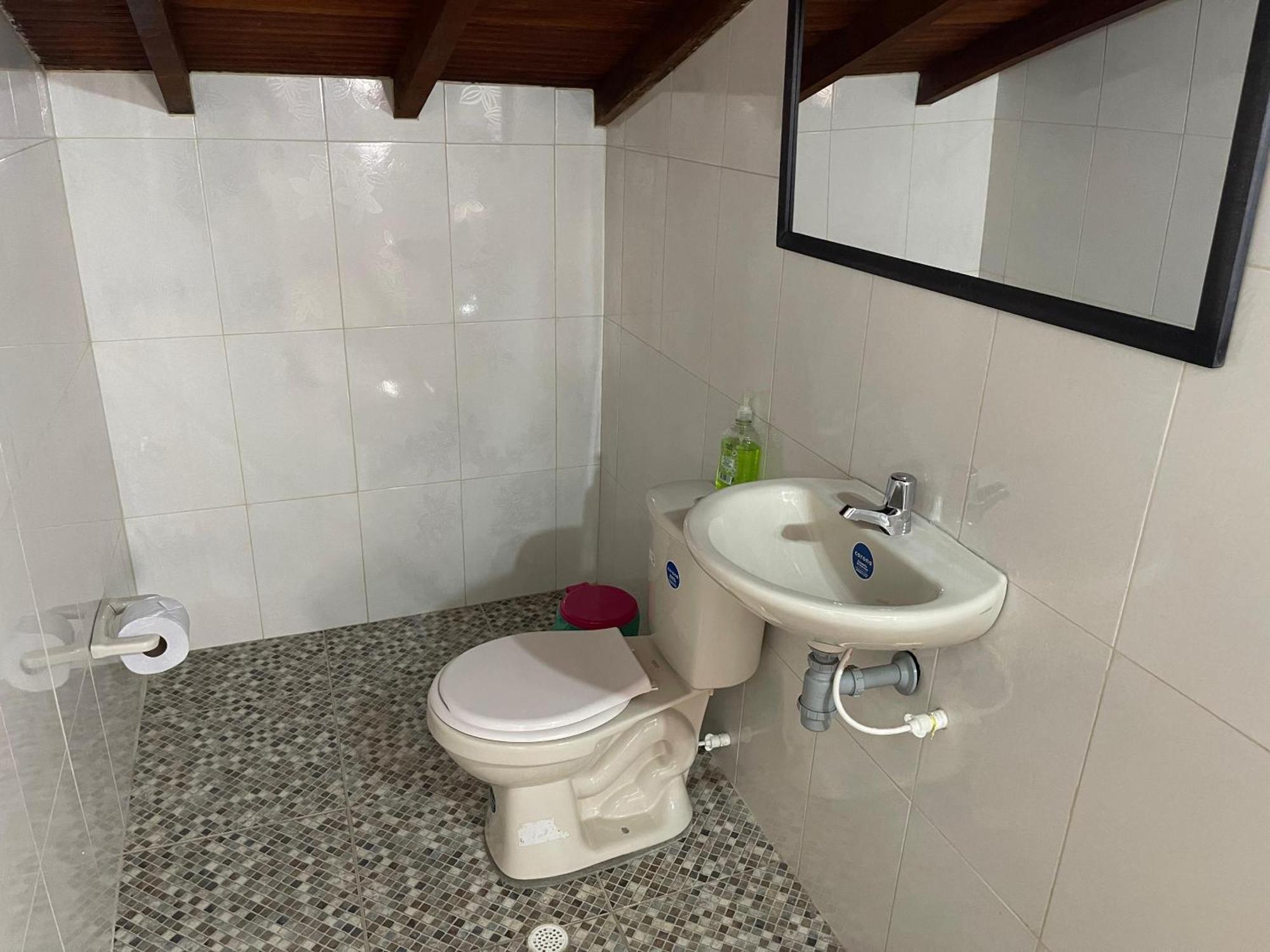Hostel La Hormiga Баричара Екстериор снимка