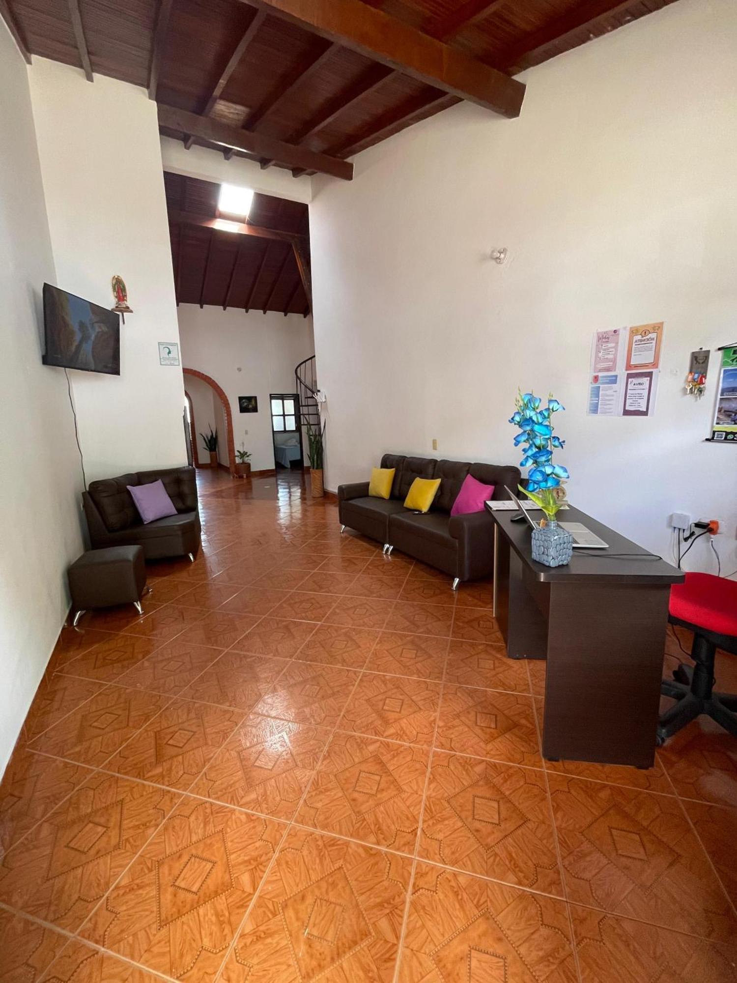 Hostel La Hormiga Баричара Екстериор снимка